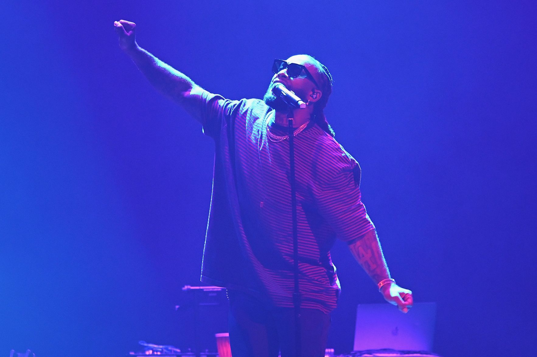 Chris Brown's 'Indigoat' Tour performs at the Enterprise Center